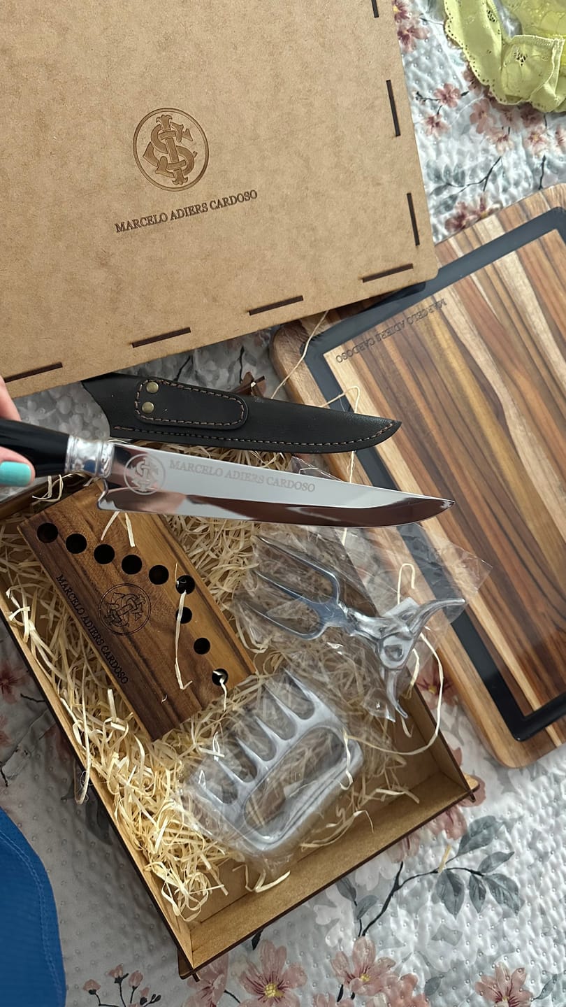 Customer photo review of Tábua de Churrasco Personalizada Traditional Bbq Black