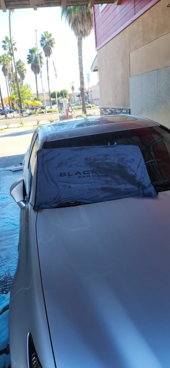 Customer photo review of BLACKLINE® SLIM TWISTED-LOOP DRYING TOWEL