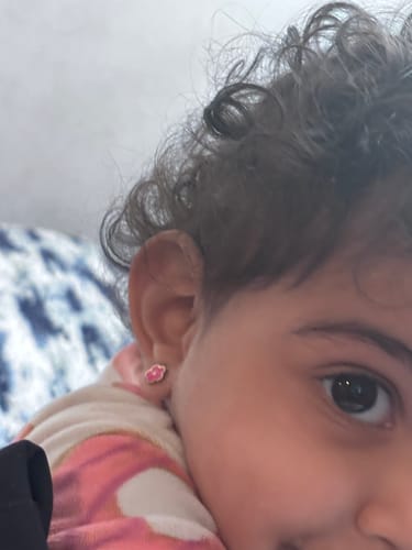 Customer photo review of Hot Pink Flower