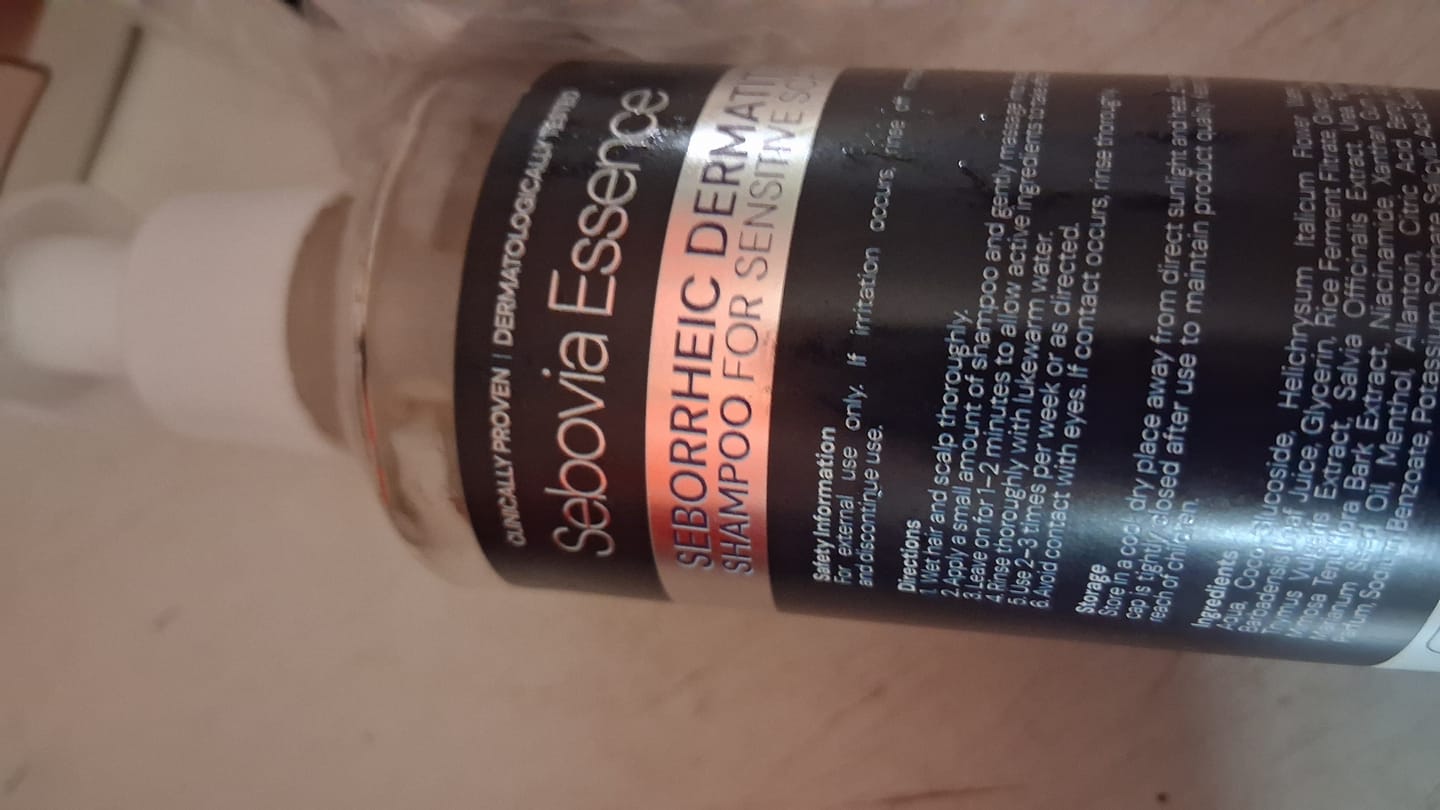 Customer photo review of Sebovia Essence Seborrhea Dermatitis Sampon érzékeny bőrre