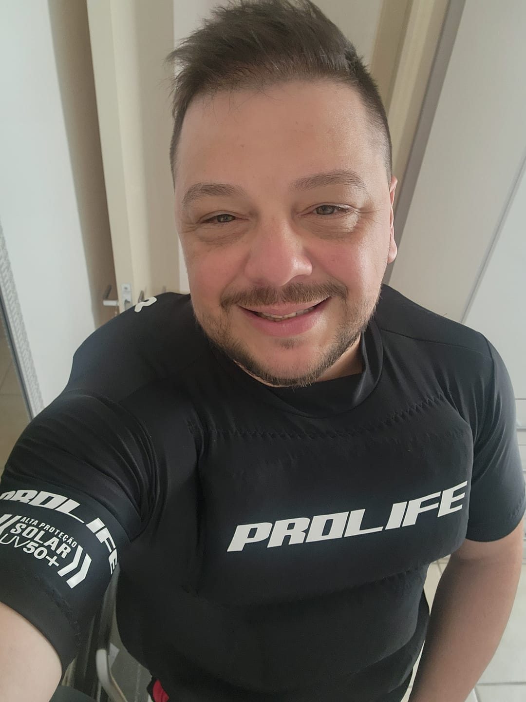 Customer photo review of Camisa Flutuadora Floater