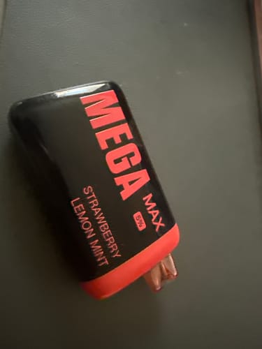 Customer photo review of Mega Max 10K Puffs Disposable Vape