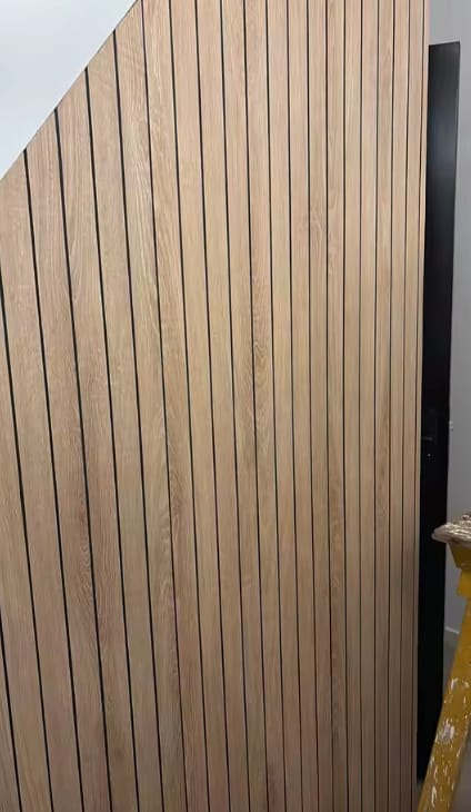 Customer photo review of CleanWall | Zelfklevende 3D Wandpanelen PVC Houtlook