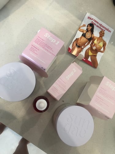 Customer photo review of Booty Kween