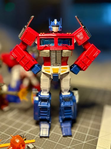 Customer photo review of 4th Party No brand MP10 OP (Optimus Prime) New MP44 Color Scheme