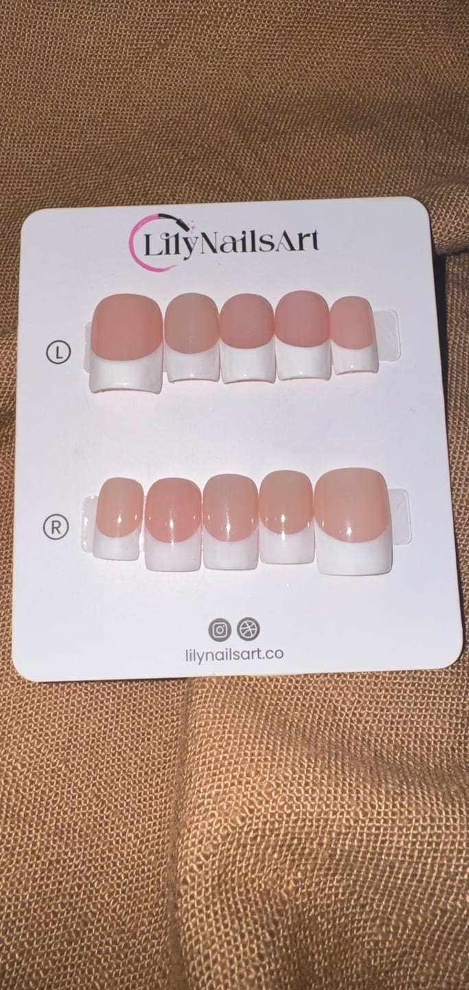 Customer photo review of Custom Nails