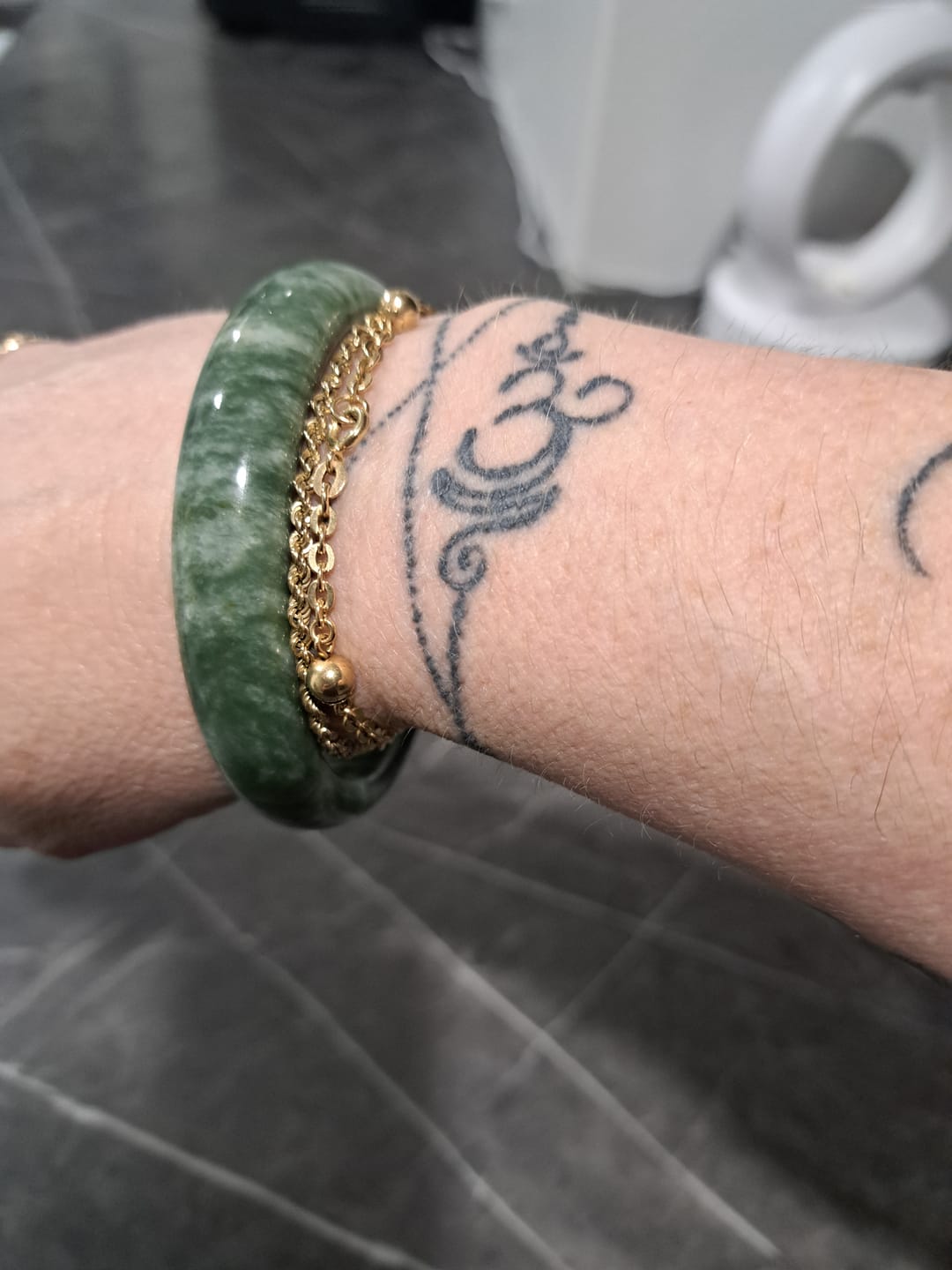 Customer photo review of Buddha Stones Natural Jade Prosperity Bangle Bracelet