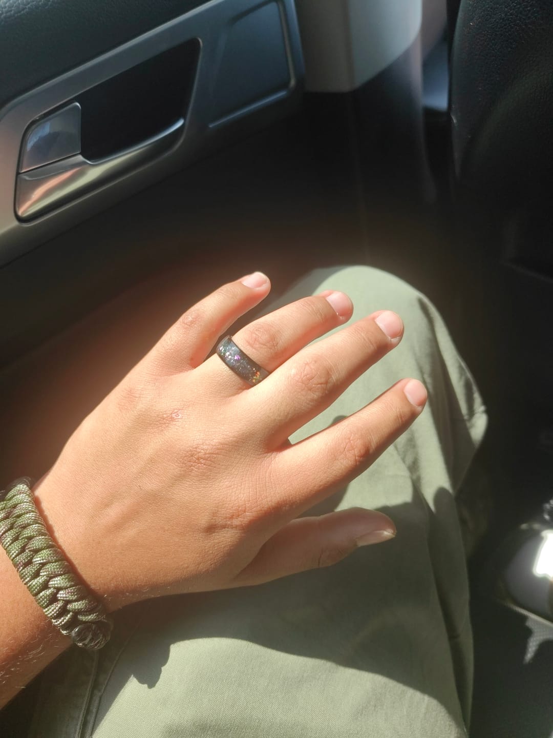 Customer photo review of Anillo Hurricane Carburo de Tungsteno