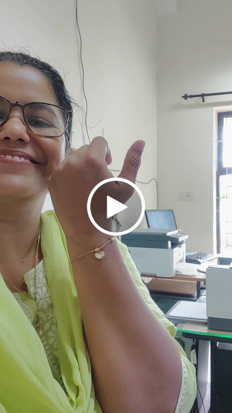 Customer video review of Moonstone Heart Bracelet
