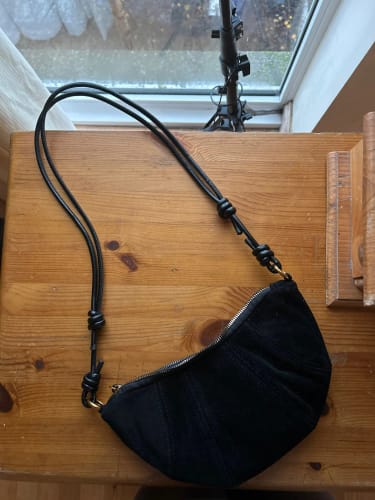 Customer photo review of Sac à Main Banane Femme - Elsa