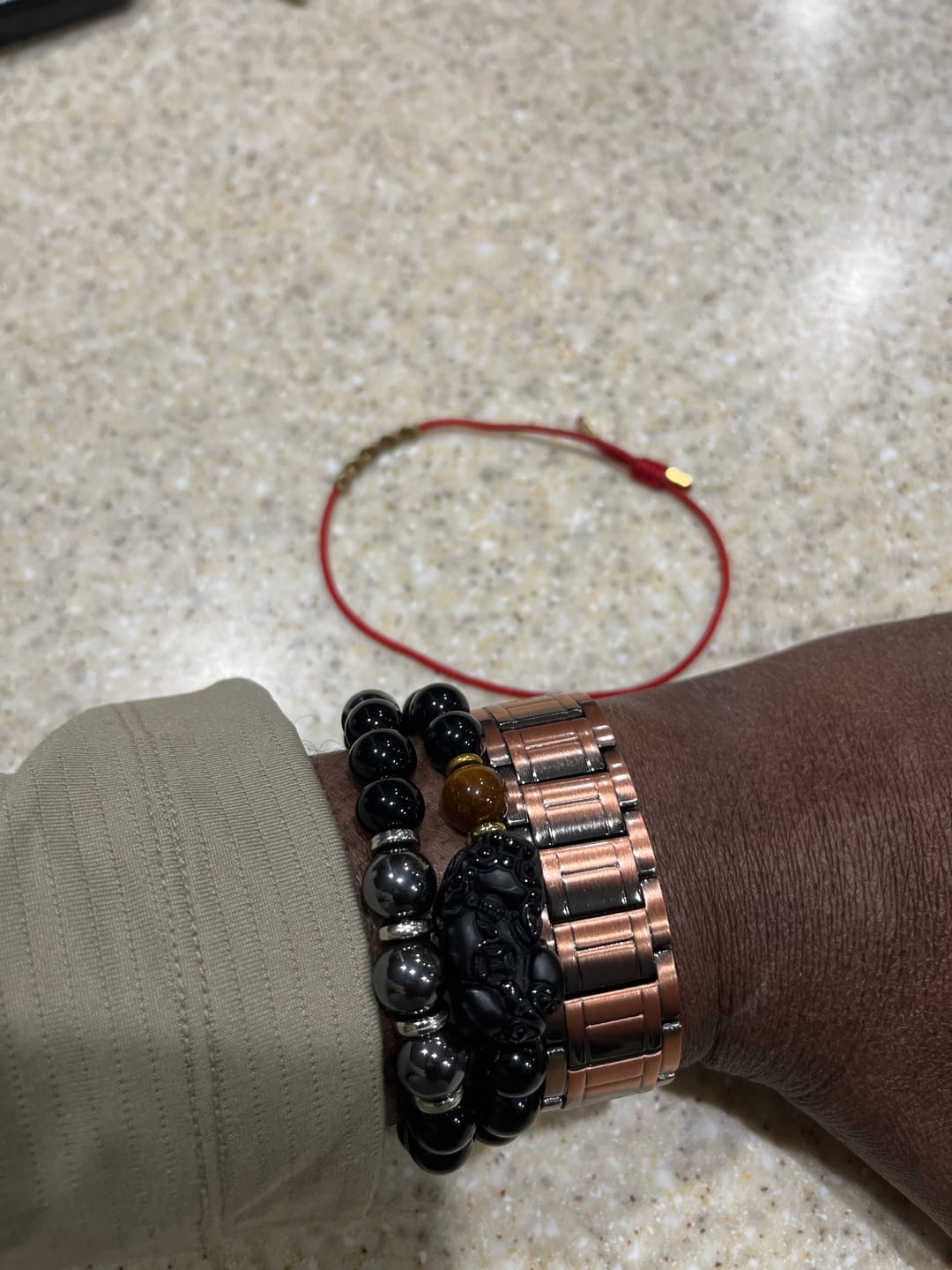 Customer photo review of Men’s Pixiu Black Obsidian Wealth Bracelet – Feng Shui Money Luck & Protection | Tiger Eye Power Bead (10mm Natural Stones)