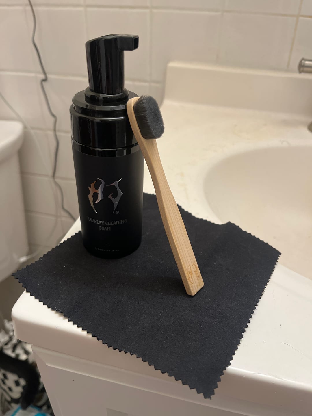 Customer photo review of JEWELRY CLEANING KIT