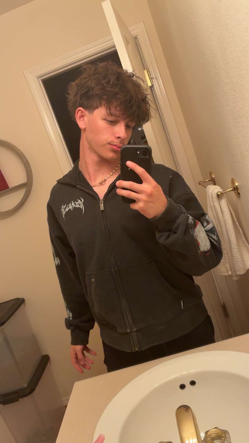 Customer photo review of 5211 - Batman Zip-Ups