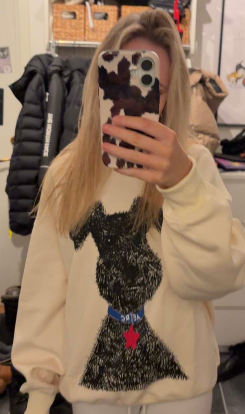 Customer photo review of Aelfric Eden Oversized Graffiti Dog Graphic Hoodie