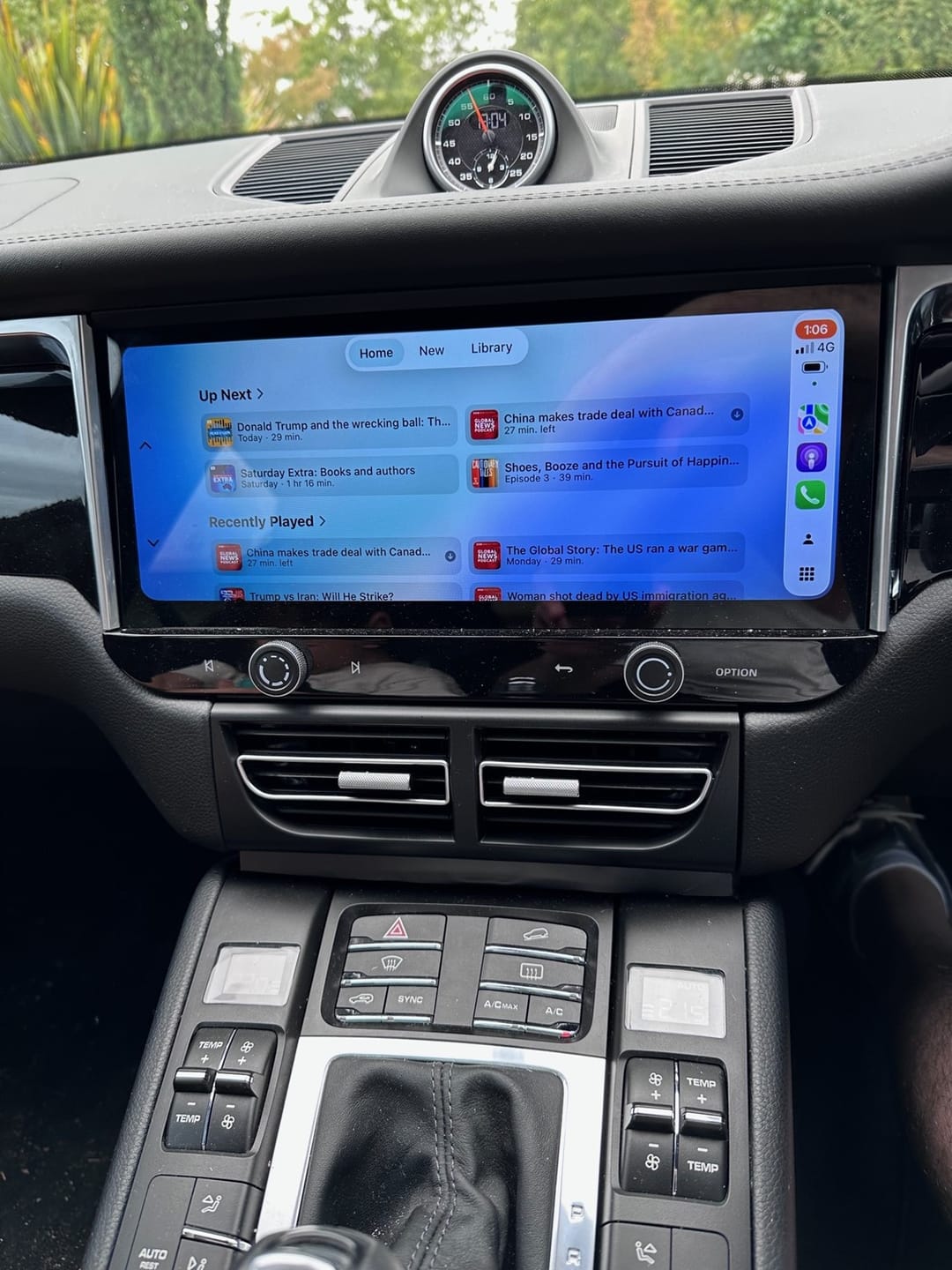 Additional customer media