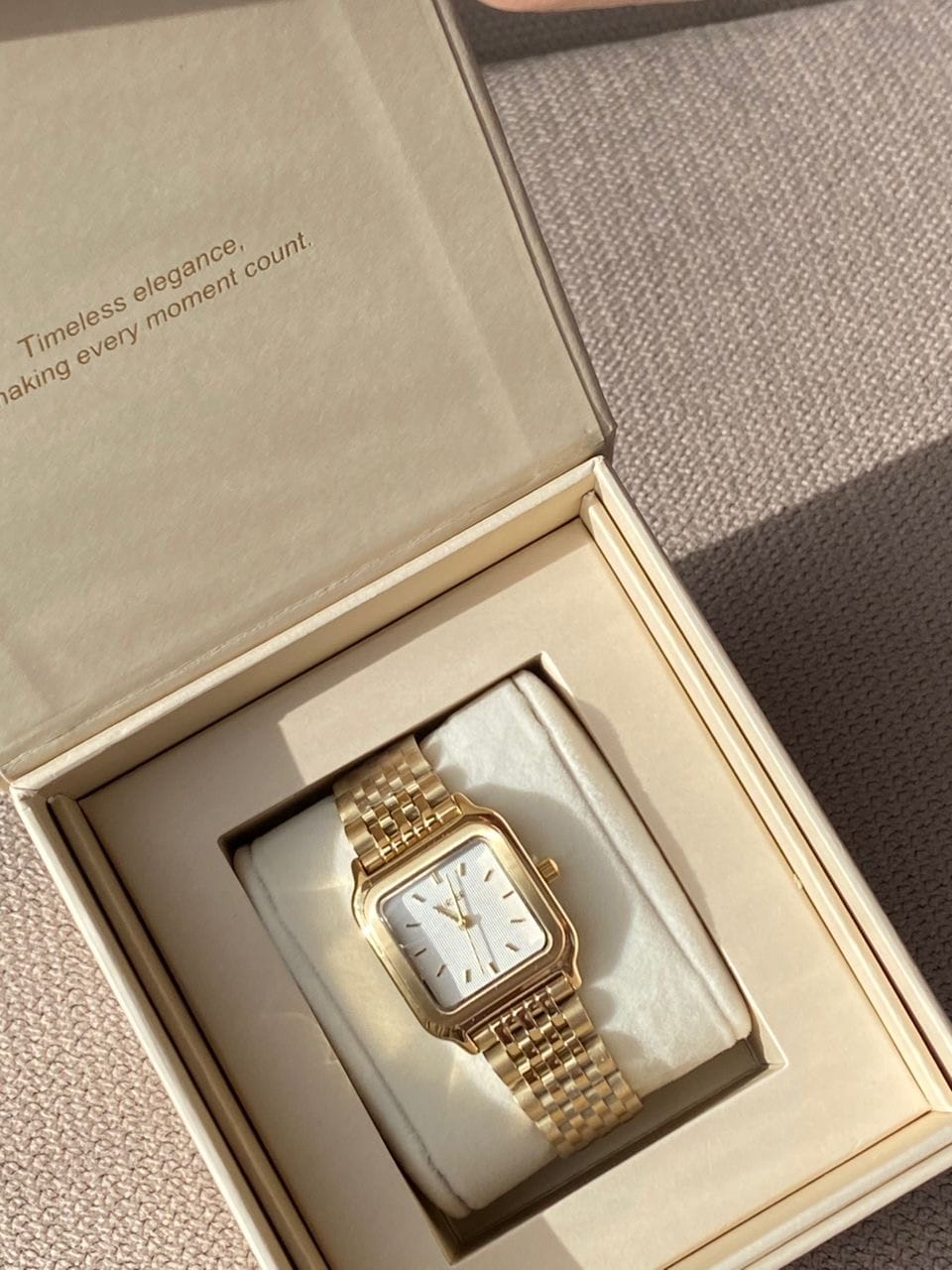 Customer photo review of Macy Gold White