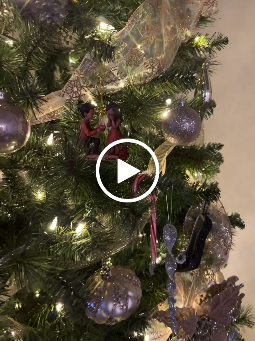 Customer video review of Couple Marriage Proposal - Personalized Acrylic Ornament - Newly Engaged Gift, "She Said Yes!" Ornament, Just Engaged Gifts for Couples