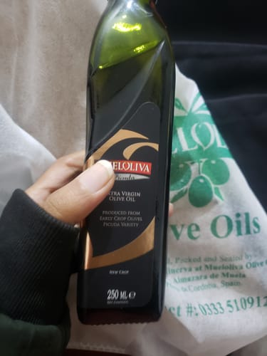 Customer photo review of Picuda Extra Virgin Olive Oil