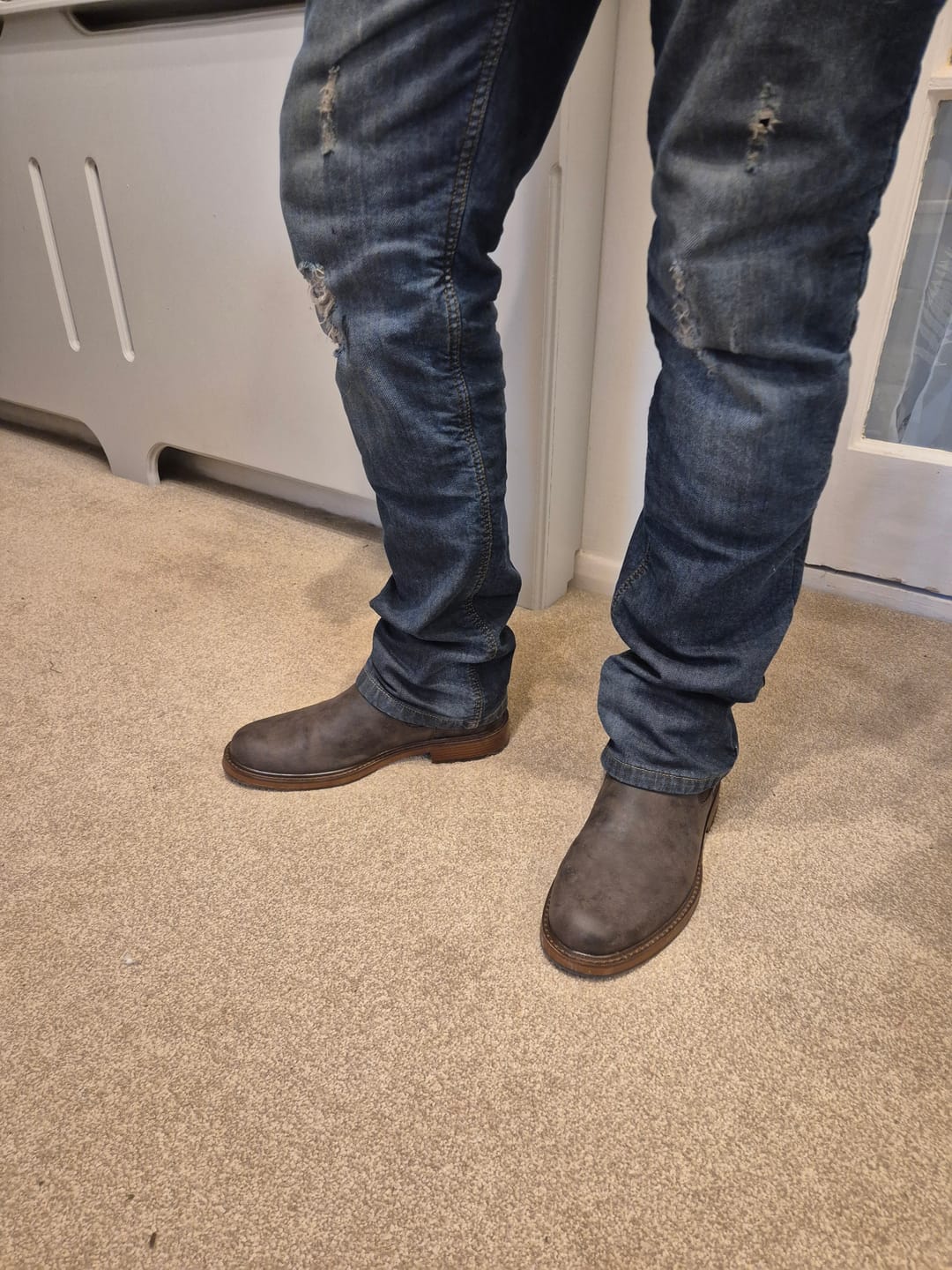 Customer photo review of Auber Chelsea Boots