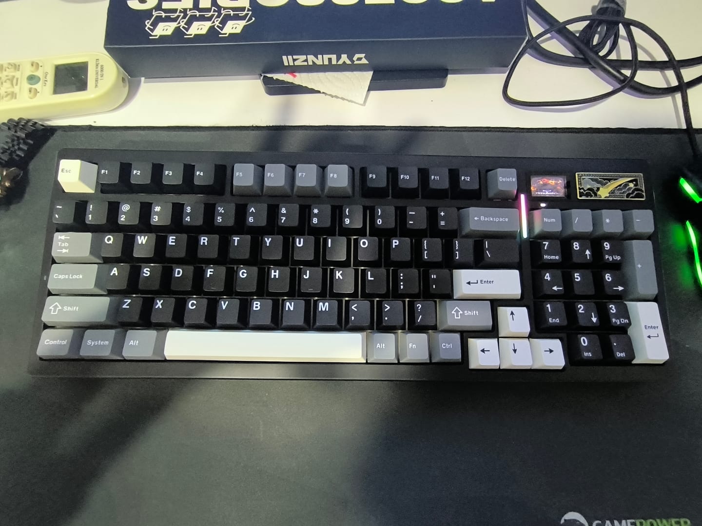 Customer photo review of YUNZII IF99 Mekanik Klavye