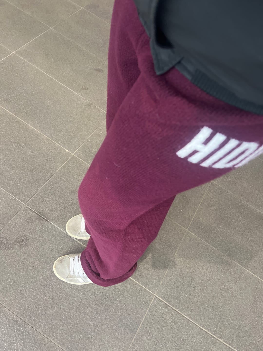 Customer photo review of KNIT HOODIE DARK PLUM