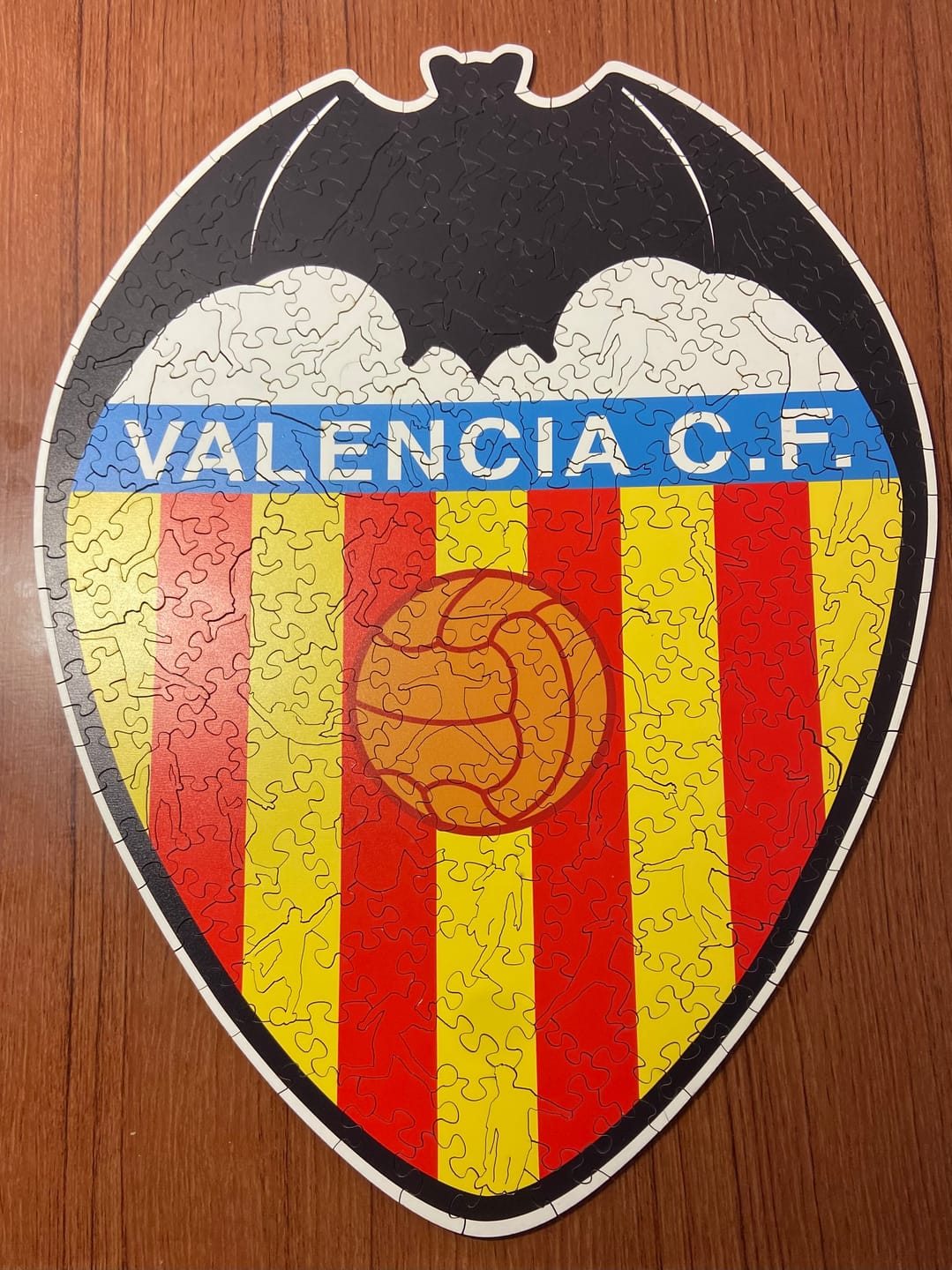 Customer photo review of Valencia CF® Logo - Puzzle de Madera