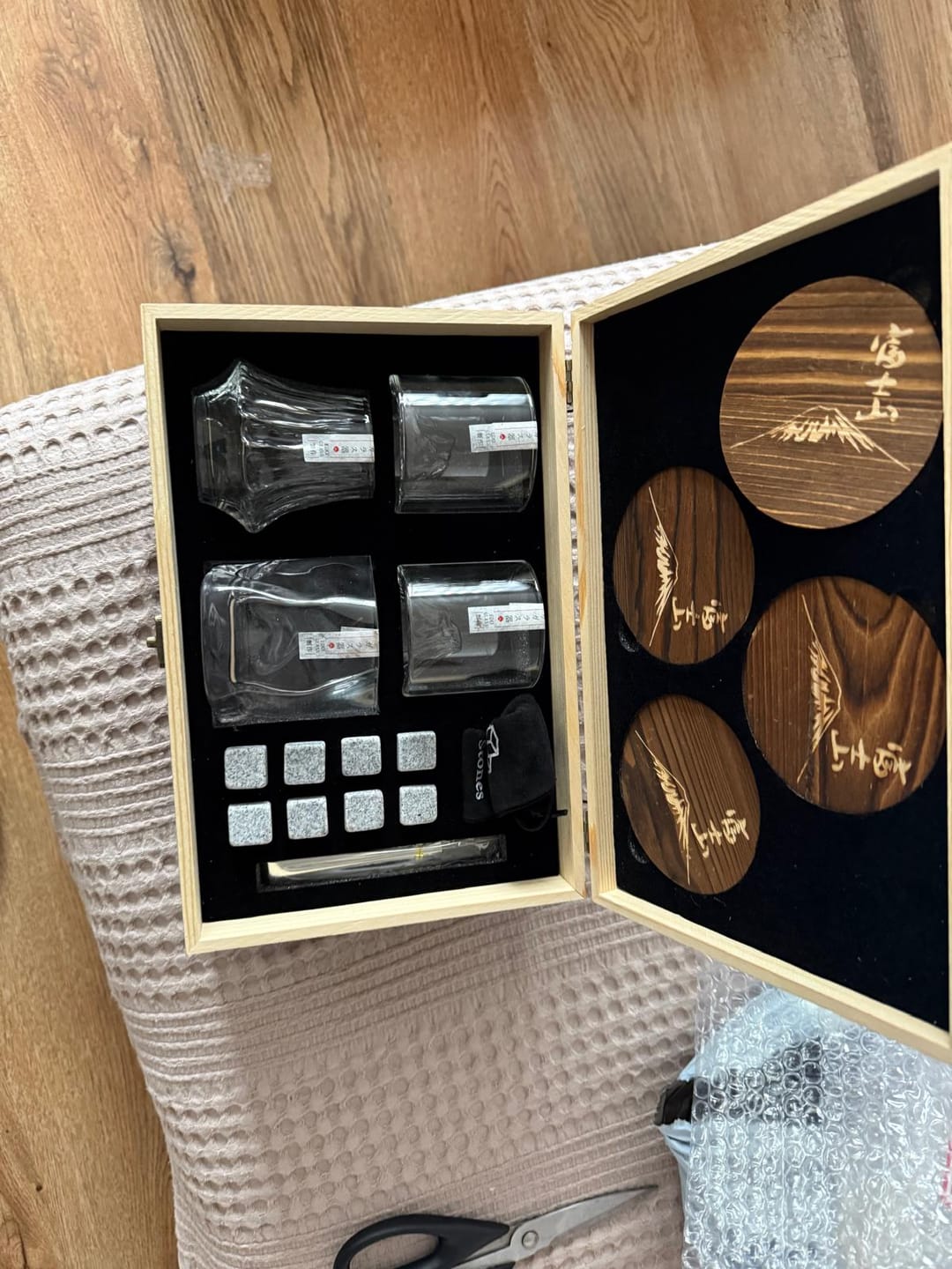 Customer photo review of Kori Whiskey - Gift Set
