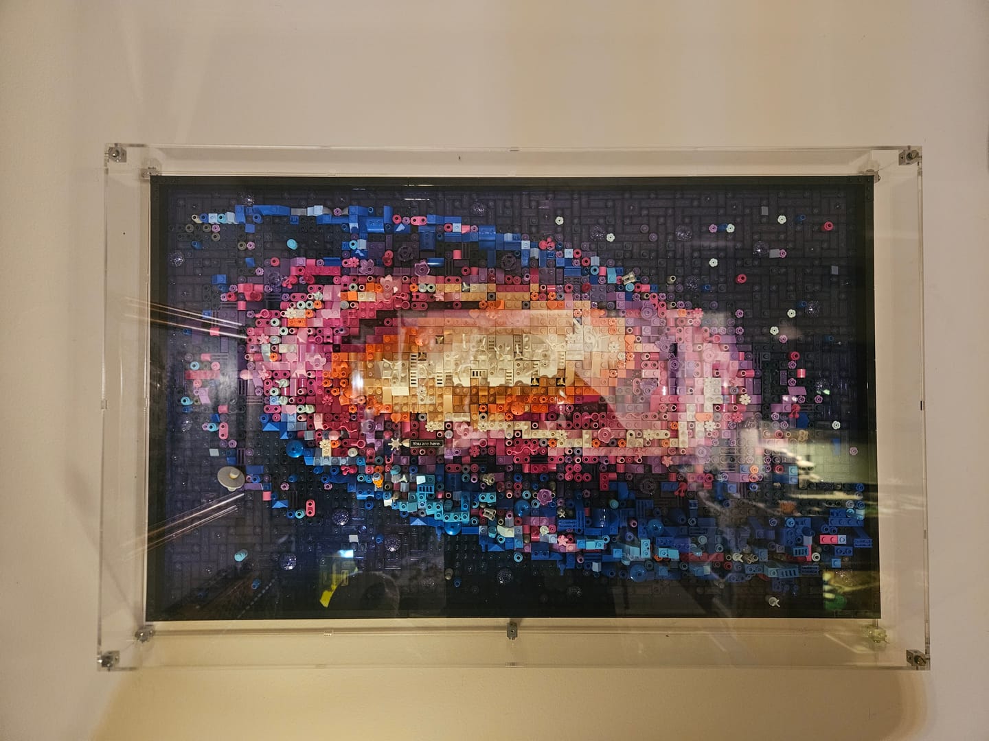Customer photo review of Wall Mounted Display Case for LEGO® 31212 Art The Milky Way Galaxy