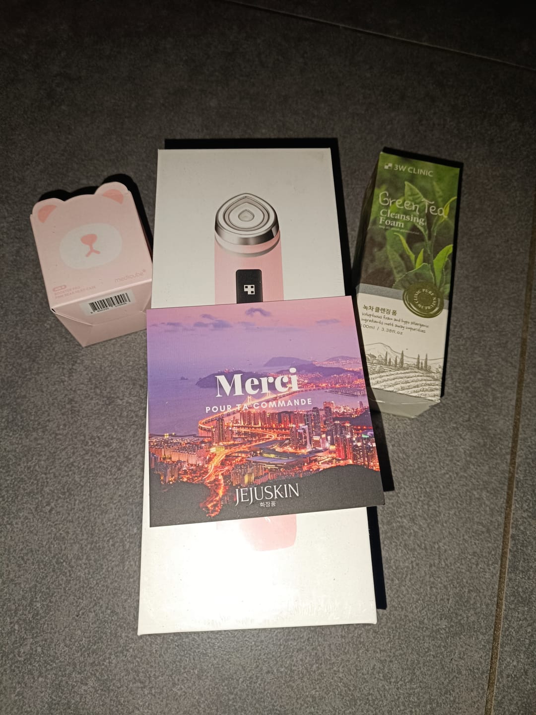 Customer photo review of Cadeau