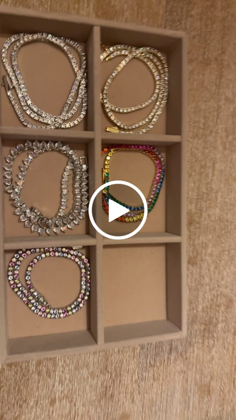 Customer video review of Collana Tennis Rainbow