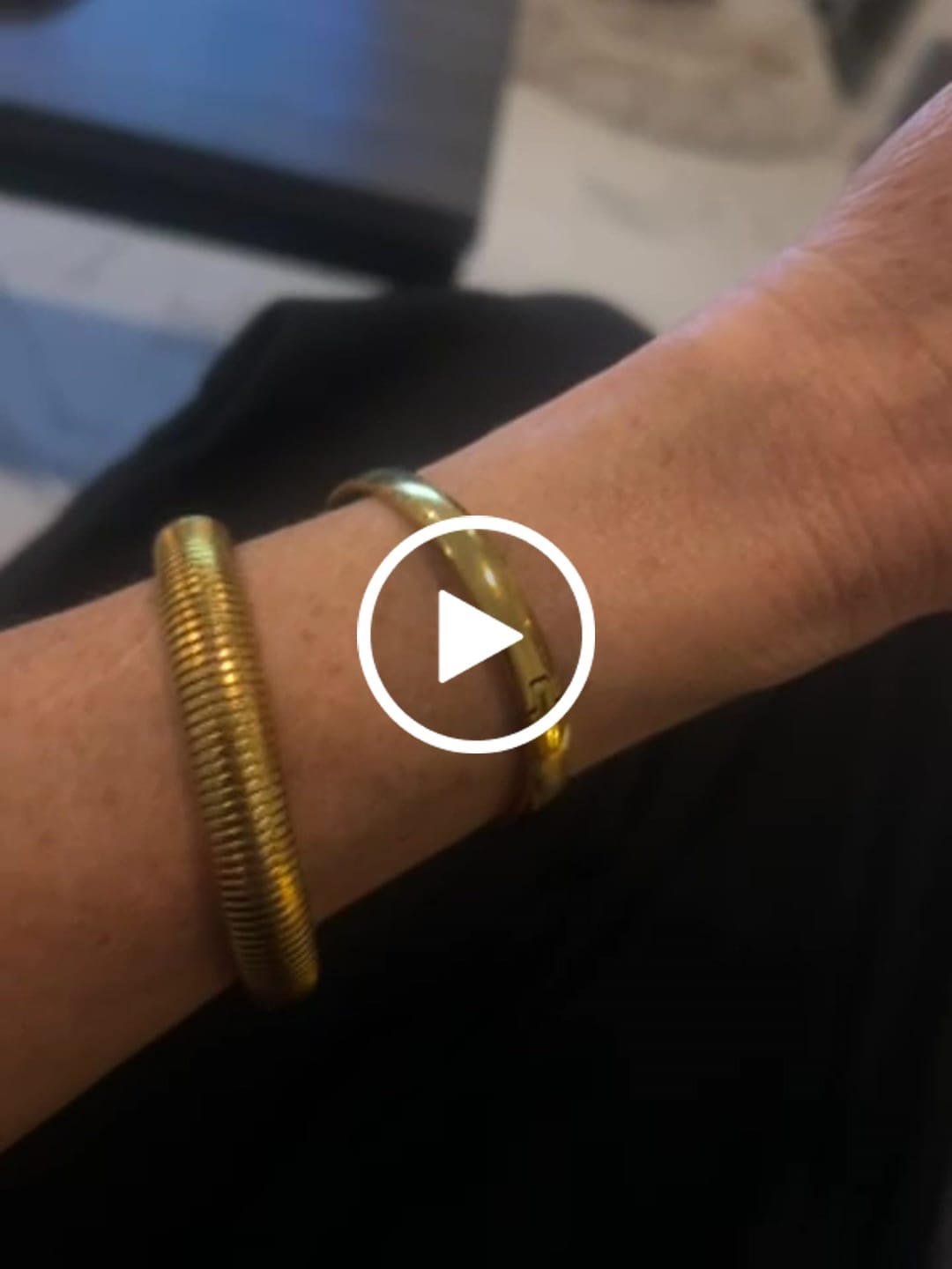 Customer video review of Ibiza Chunky Bangle (Bundle)
