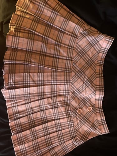 Customer photo review of Girly Plaid Pleated High Rise Skirt (Pink)