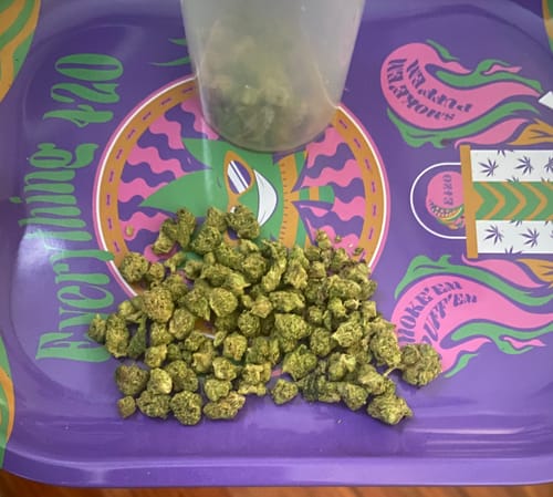 Customer photo review of Gold Spectrum THCA Flower (Exotic Smalls)