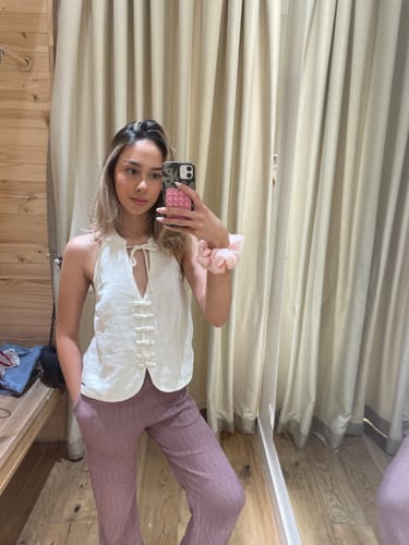 Customer photo review of Top Halter Botones White