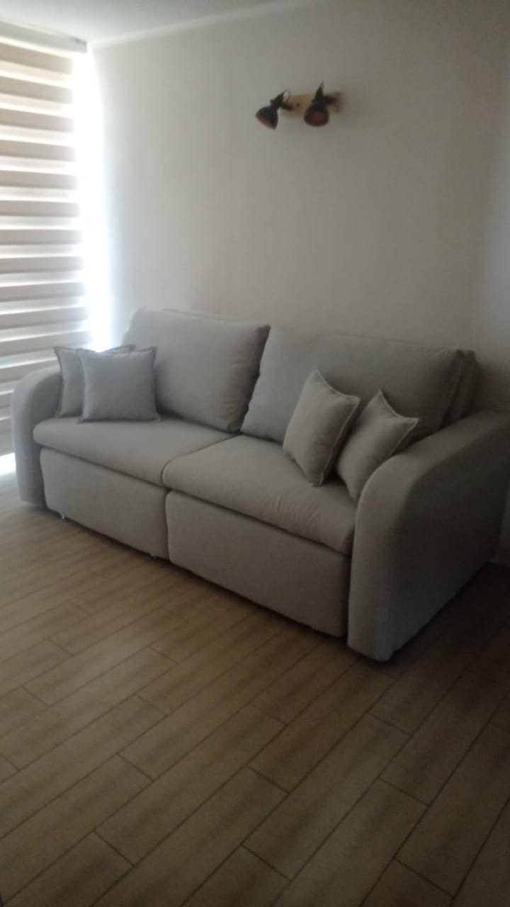 Customer photo review of Sofá cama Toscana