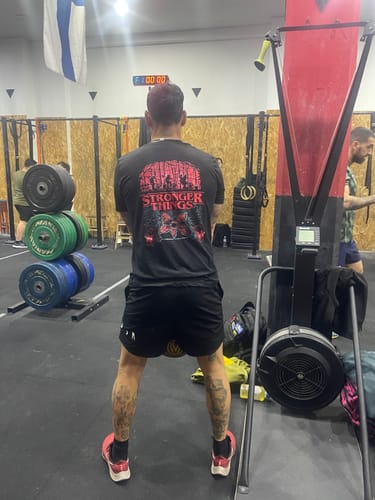 Customer photo review of STRONGER THINGS - UNISEX