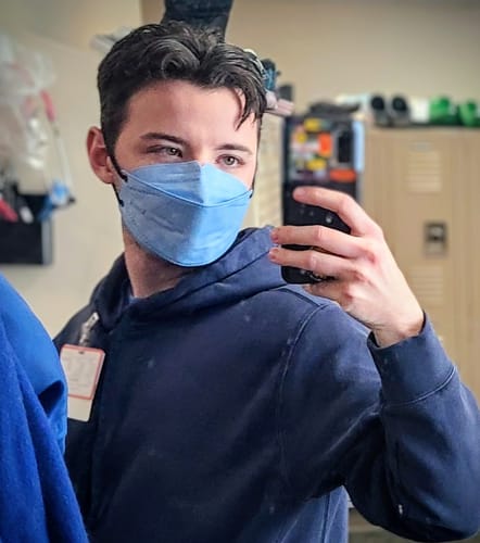 Customer photo review of KN95 Respirator Face Mask: Glacier Bundle