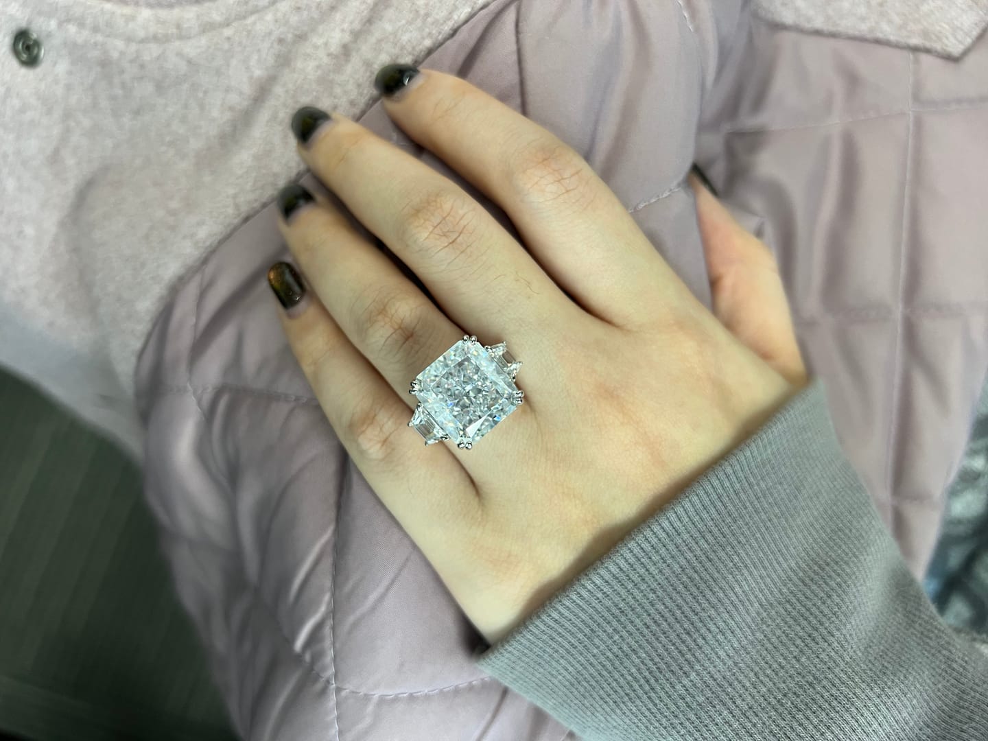 Customer photo review of S925 6.5/12.0 Ct Radiant Cut Crushed Ice Simulated Diamond Three-Stone Engagement Travel Ring