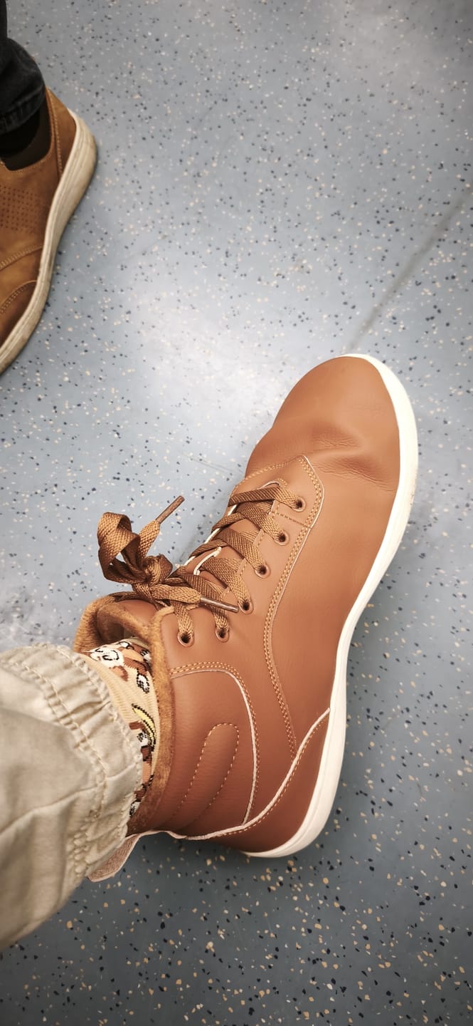 Customer photo review of Spruce - Zapatos Barefoot De Invierno
