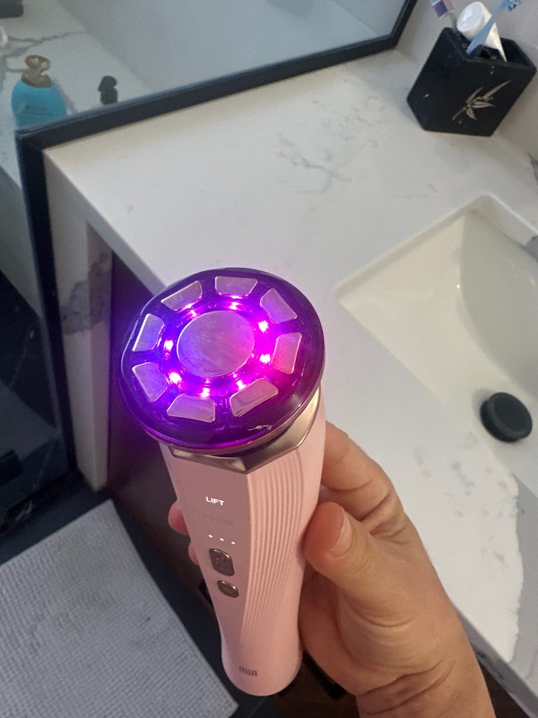 Customer photo review of INIA FLARE Microcurrent Facial Device
