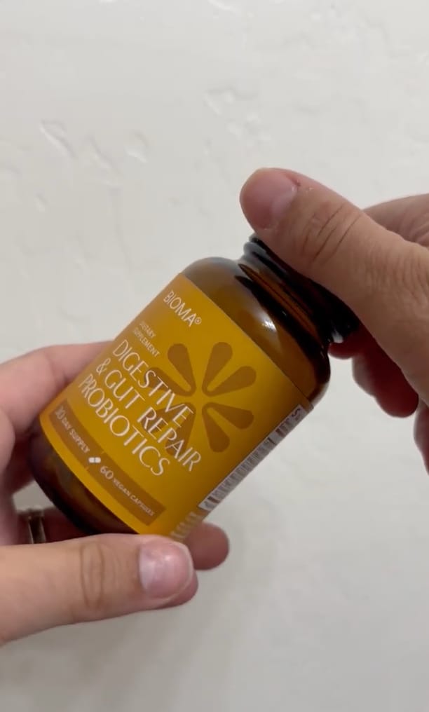 Customer photo review of Bioma Digestive & Gut Repair Probiotics