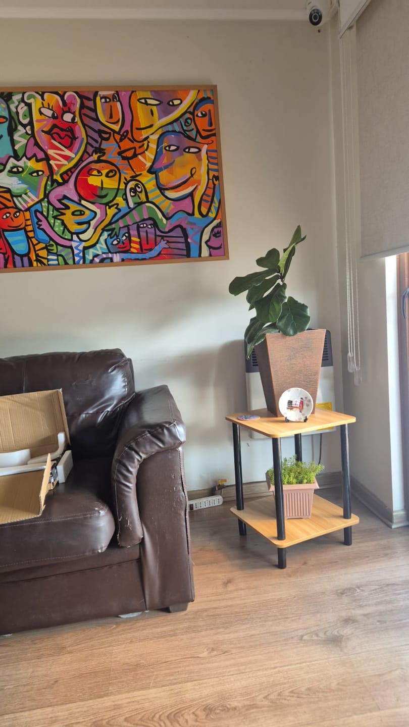 Customer photo review of Mesa De Noche Top Living Velador 2 Niveles De Bambú Brillante