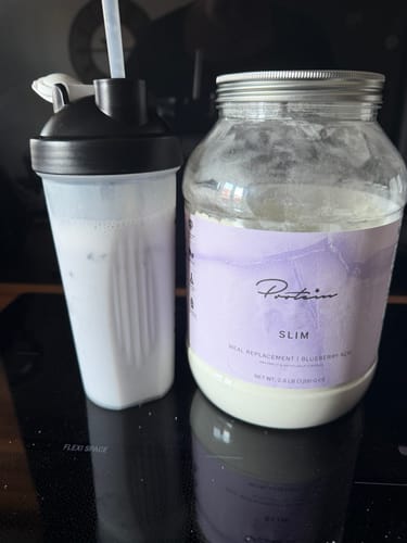 Customer photo review of Slim Meal Shake, 34 Days Supply