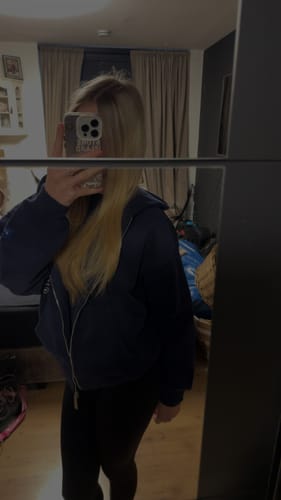 Customer photo review of LABEL ZIP HOODIE NAVY