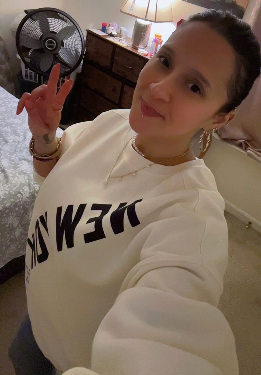 Customer photo review of Rhoni® 14K Gold Paper Clip Pearl Necklace (Bundle)