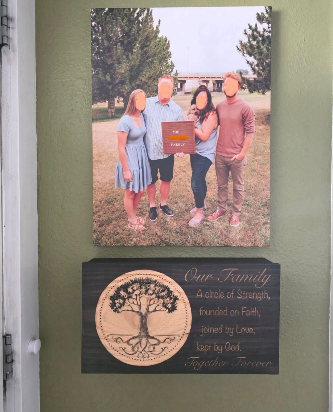 Customer photo review of Our Family Tree Roots Wall Decoration Gun Safe - Securely Store Your Gun Safely in Plain Sight