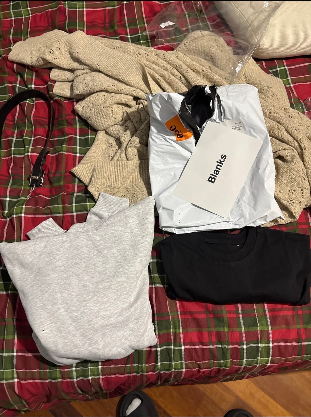 Customer photo review of Hoodie Premium Blanks 330GSM Sport Grey