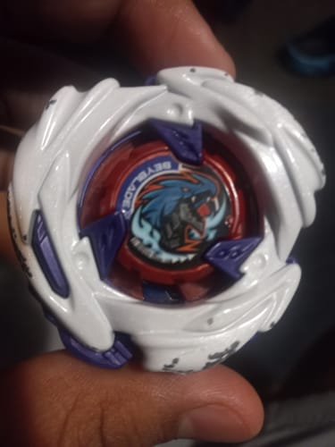 Customer photo review of Takara Tomy Beyblade X UX-17 MeteorDragoon 3-70J