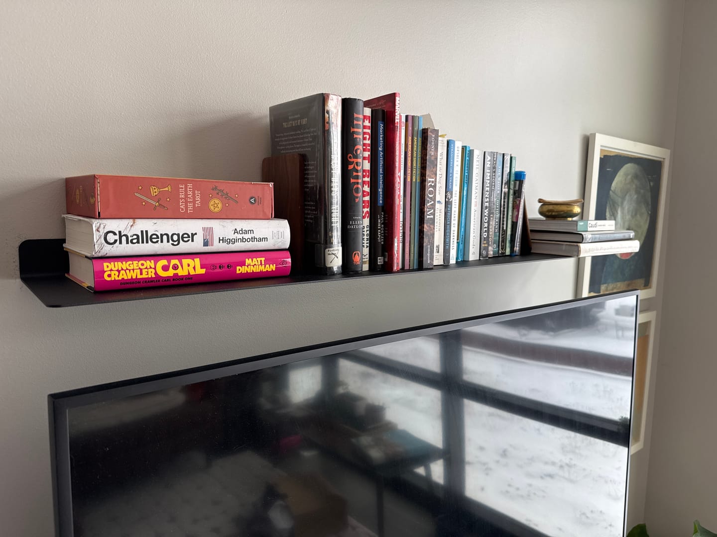 Customer photo review of Modern Metal Floating Shelf - Minimalist Wall Storage & Display