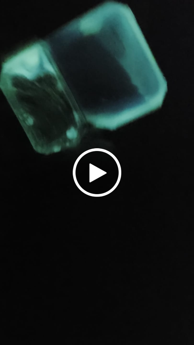 Customer video review of Glowing Sands Lighter